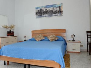 23277047-Ferienwohnung-4-Acireale-300x225-2