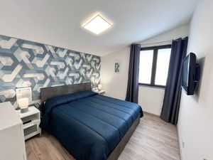 23992764-Ferienwohnung-4-Acireale-300x225-4