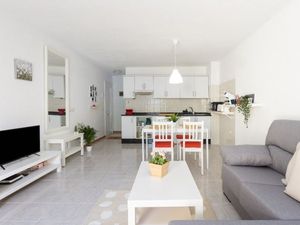 23543723-Ferienwohnung-4-Adeje-300x225-2