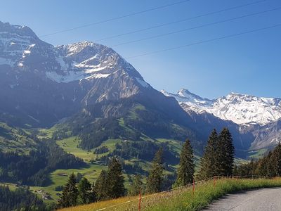 Panorama Zufahrt im Sommer