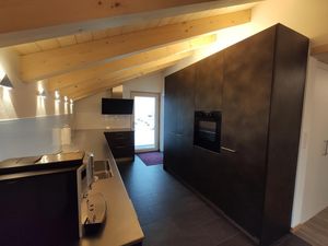 23704488-Ferienwohnung-10-Adelboden-300x225-4