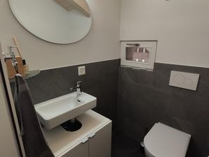 23704488-Ferienwohnung-10-Adelboden-300x225-5