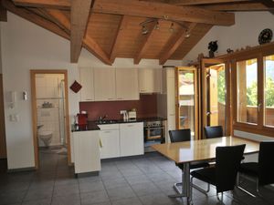 23859933-Ferienwohnung-5-Adelboden-300x225-3