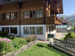 23892192-Ferienwohnung-5-Adelboden-300x225-3