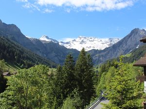 24036394-Ferienwohnung-5-Adelboden-300x225-1