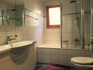 23859641-Ferienwohnung-4-Adelboden-300x225-5