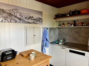 23856632-Ferienwohnung-6-Adelboden-300x225-4