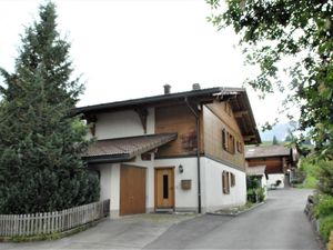 23868072-Ferienwohnung-8-Adelboden-300x225-1