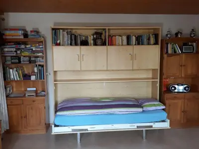 Klappbett
