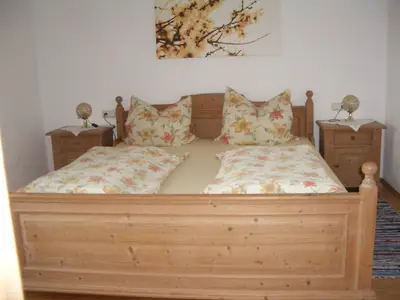 Schlafzimmer, Betten 2,20 m Länge