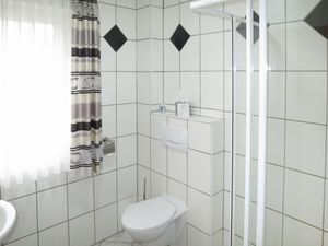 23836443-Ferienwohnung-2-Adenau-300x225-3