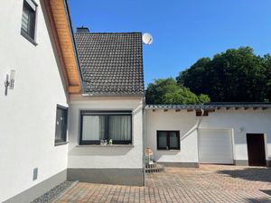 23867634-Ferienwohnung-2-Adenau-300x225-2