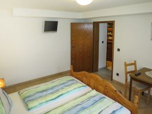 23843044-Ferienwohnung-6-Adenau-300x225-1