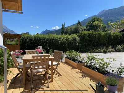 Terrasse mit Blick in den Nationalpark Gesäuse