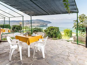 23739282-Ferienwohnung-4-Agropoli-300x225-2