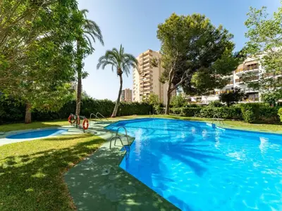 PoolOfHouse