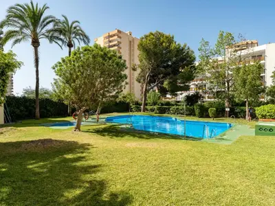 PoolOfHouse