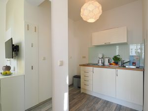 23893206-Ferienwohnung-2-Ahlbeck-300x225-1