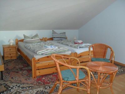 Schlafzimmer 2