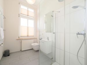 23894170-Ferienwohnung-2-Ahlbeck-300x225-3