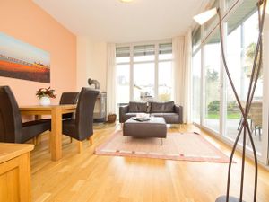 23329795-Ferienwohnung-2-Ahlbeck-300x225-0