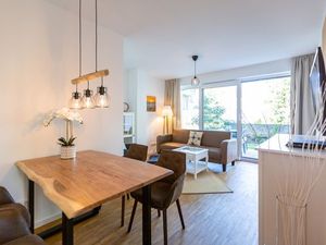 23329799-Ferienwohnung-4-Ahlbeck-300x225-3