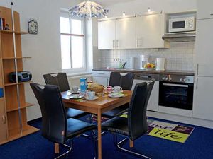 18363384-Ferienwohnung-4-Ahlbeck-300x225-5