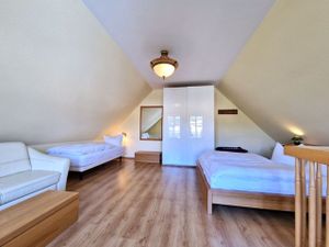 17987238-Ferienwohnung-4-Ahlbeck-300x225-5