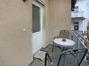 24004373-Ferienwohnung-2-Ahlbeck-300x225-1