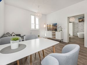 24045674-Ferienwohnung-4-Ahlbeck-300x225-1