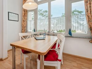 23972230-Ferienwohnung-2-Ahlbeck-300x225-4