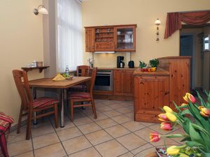 23972225-Ferienwohnung-3-Ahlbeck-300x225-1