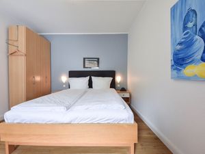 23972379-Ferienwohnung-2-Ahlbeck-300x225-1