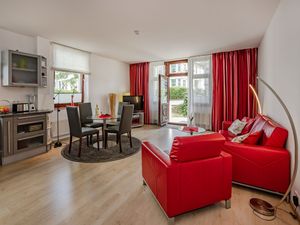 23972459-Ferienwohnung-2-Ahlbeck-300x225-1