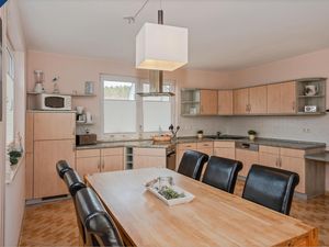 24019364-Ferienwohnung-5-Ahlbeck-300x225-4