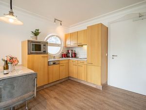 24052618-Ferienwohnung-2-Ahlbeck-300x225-5