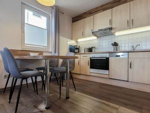 23972327-Ferienwohnung-4-Ahlbeck-300x225-4