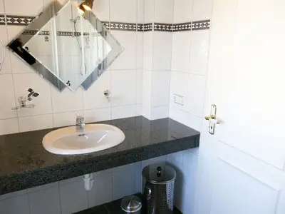 Ferienwohnung für 4 Personen (50 m²) in Ahlbeck 9/10