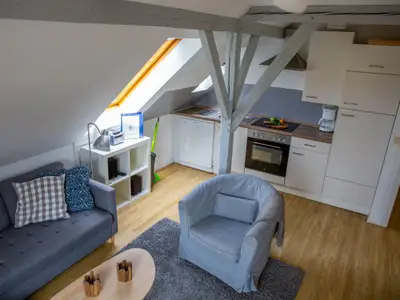 Küche mit Wohnbereich