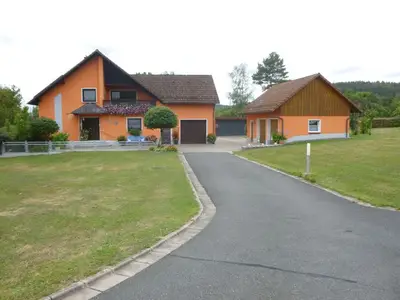 Ferienwohnung für 6 Personen (75 m²) in Ahorntal 1/10