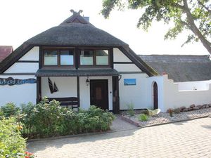 18926591-Ferienwohnung-4-Ahrenshoop-300x225-1