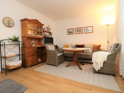 Ferienwohnung für 3 Personen (34 m²) in Ahrenshoop 1/10