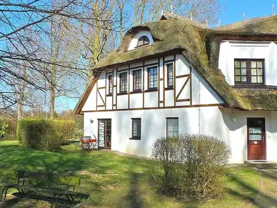 Ferienwohnung für 4 Personen (62 m²) in Ahrenshoop 2/10