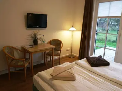Ferienwohnung für 2 Personen (18 m²) in Ahrenshoop 6/8