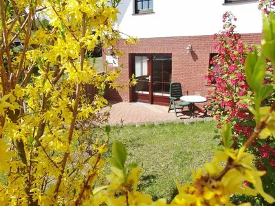 Ferienwohnung für 2 Personen (50 m²) in Ahrenshoop 1/9