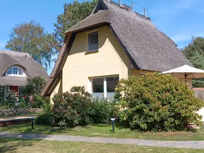Ferienwohnung für 4 Personen (60 m²) in Ahrenshoop 3/10