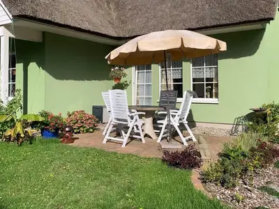 Ferienwohnung für 3 Personen (60 m²) in Ahrenshoop 1/8