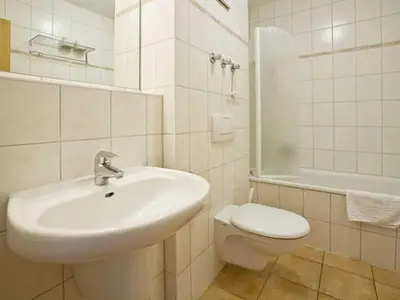 Ferienwohnung für 2 Personen (40 m²) in Ahrenshoop 9/10