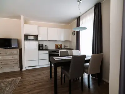 Ferienwohnung für 2 Personen (55 m²) in Ahrenshoop 1/10