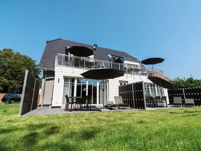 Ferienwohnung für 2 Personen (60 m²) in Ahrenshoop 1/10